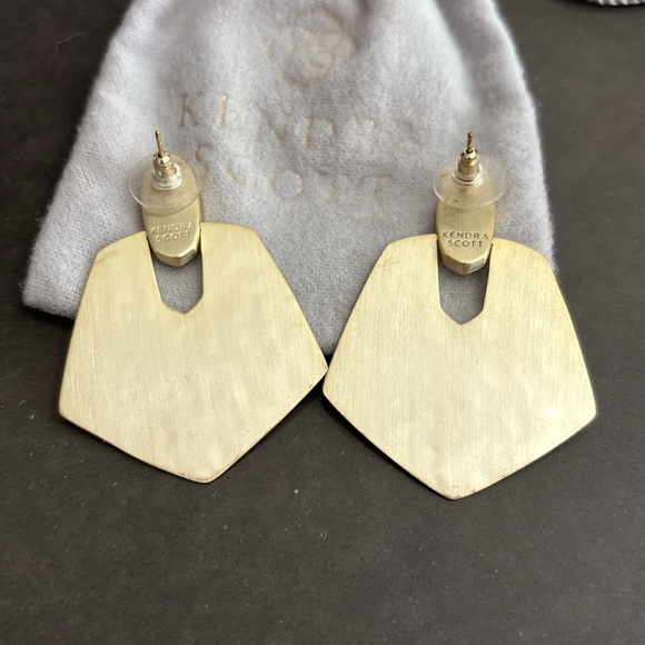 Kendra Scott Finch Earrings - Picture 3 of 4